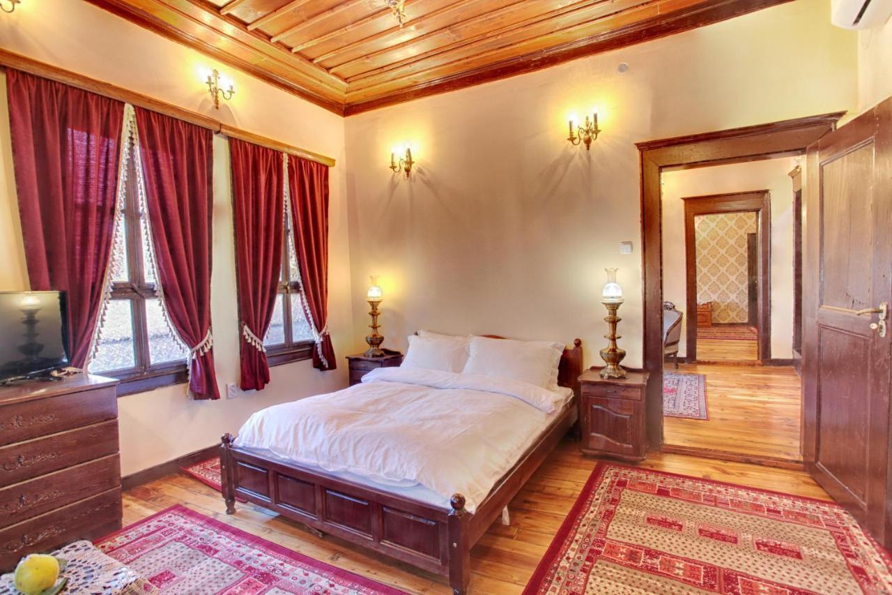Photo House Hotel Plovdiv Esterno foto