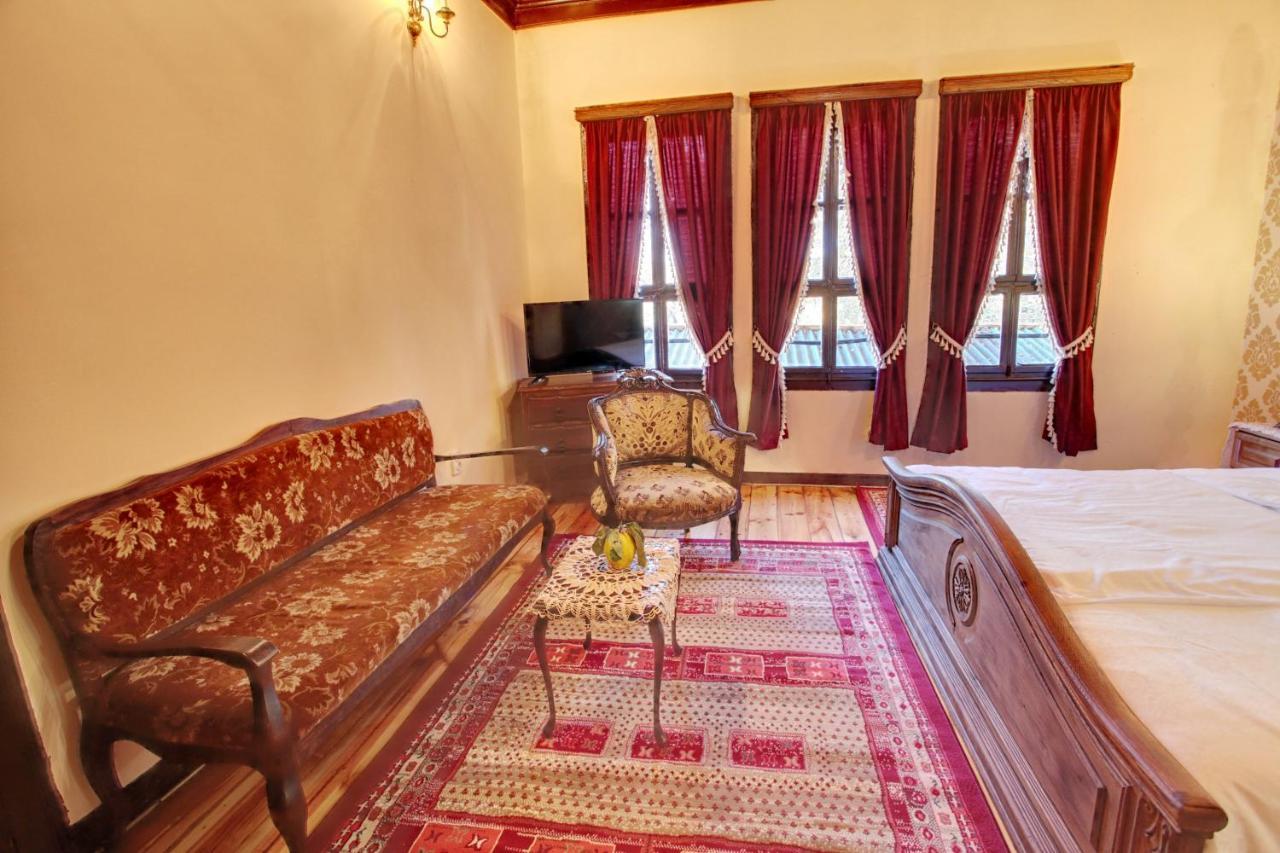 Photo House Hotel Plovdiv Esterno foto
