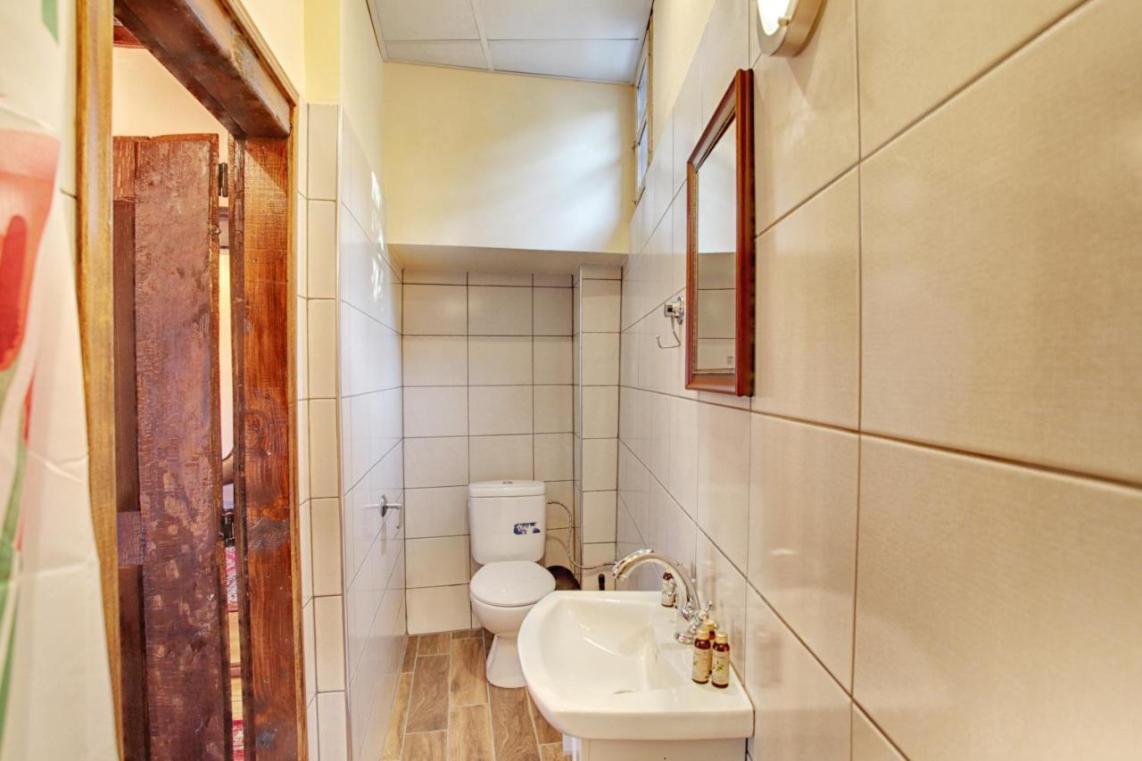 Photo House Hotel Plovdiv Esterno foto