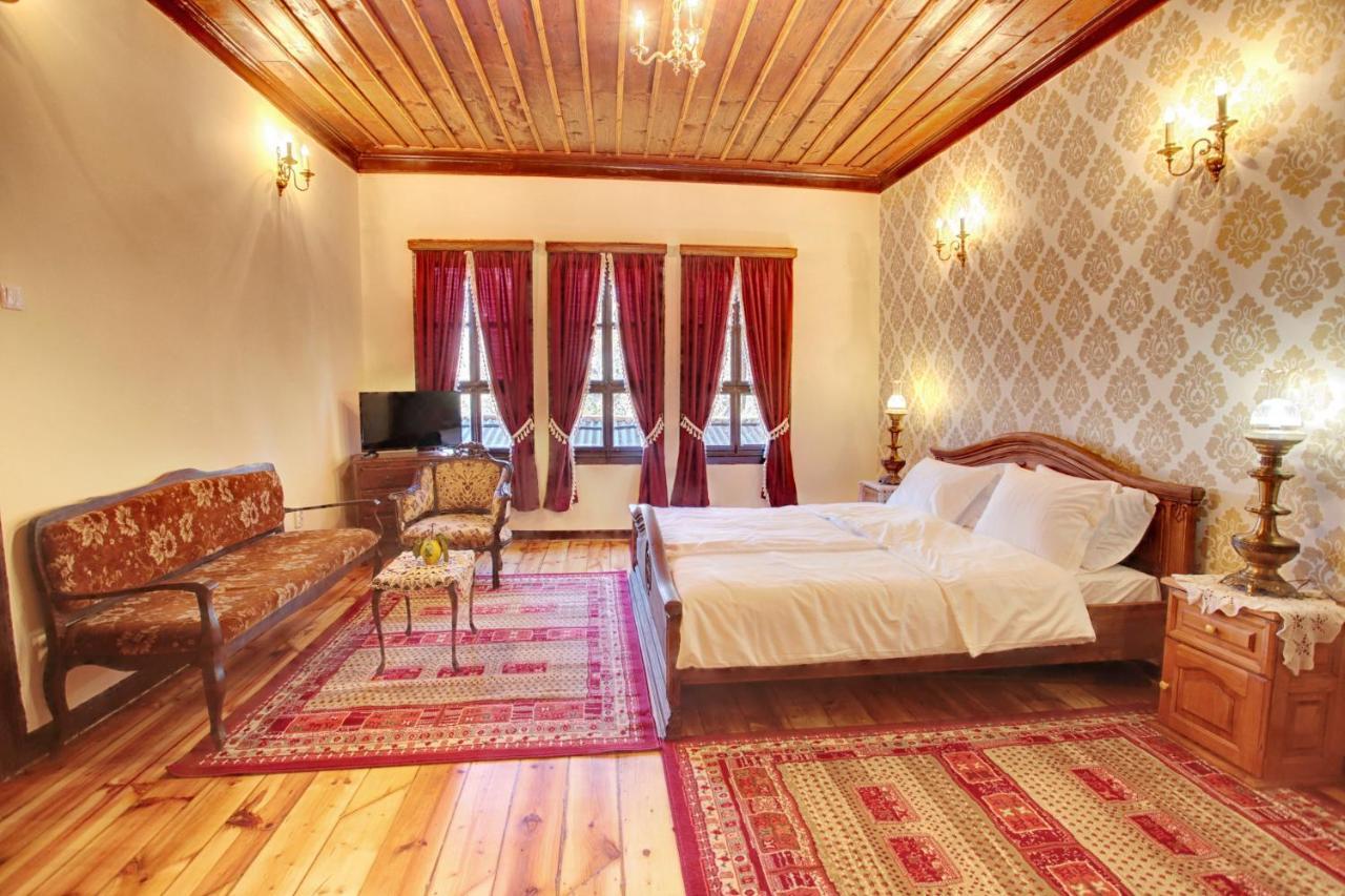Photo House Hotel Plovdiv Esterno foto